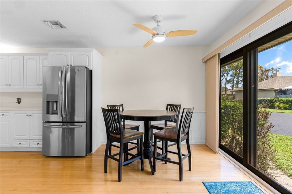 721 Timber Ridge Trail Sw, Unit D, Vero Beach, FL 32962 Photo