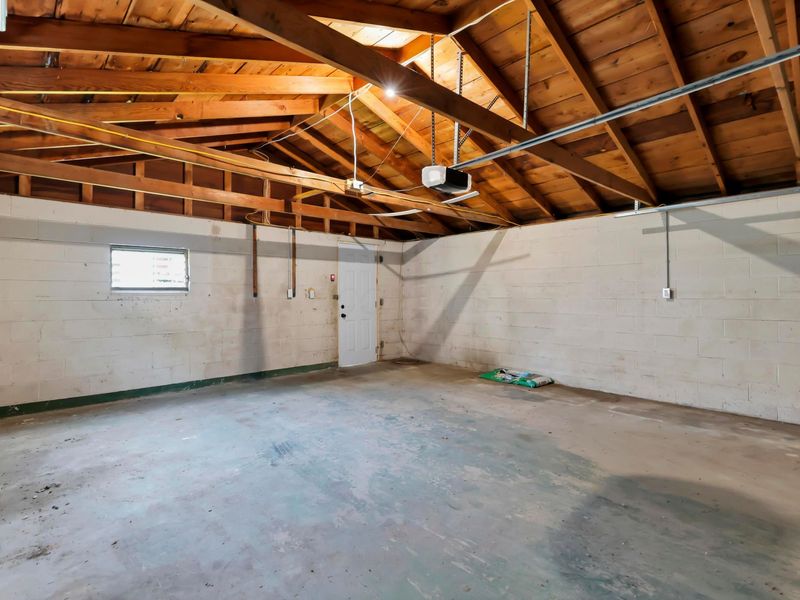 228 E Gates Street , Columbus, OH 43206 Photo 39