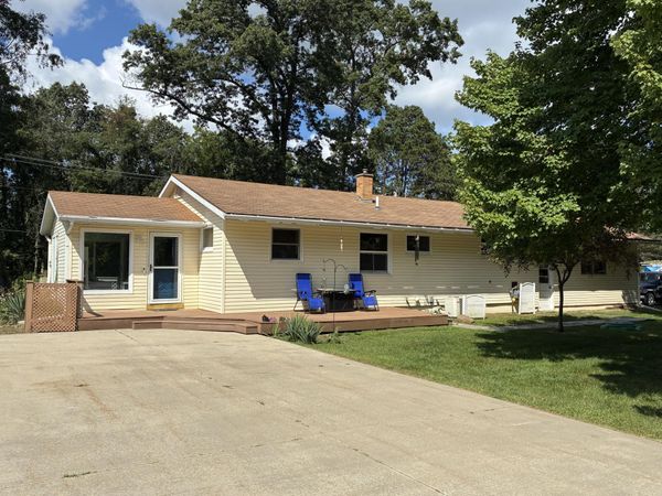 5182 Marsh Road, Shelbyville, MI 49344