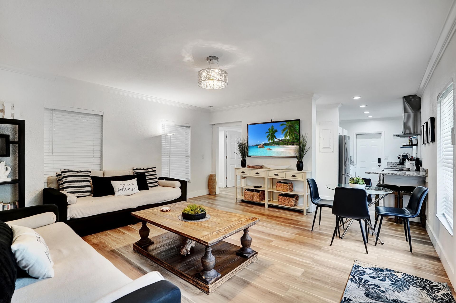 311 SE 3rd Avenue, Unit Downstairs, Delray Beach, FL 33483 Photo