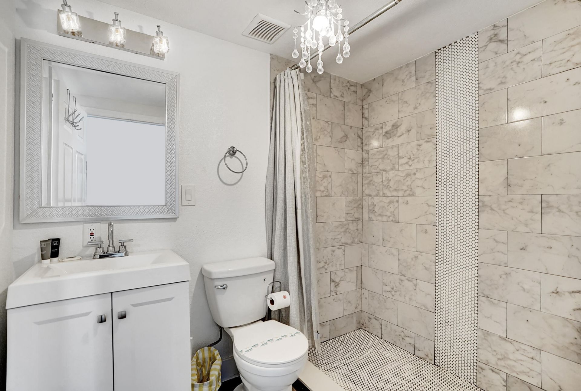 311 SE 3rd Avenue, Unit Downstairs, Delray Beach, FL 33483 Photo