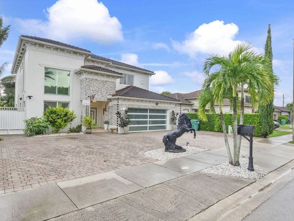 15580 SW 176TH Terrace, Miami, FL 33187