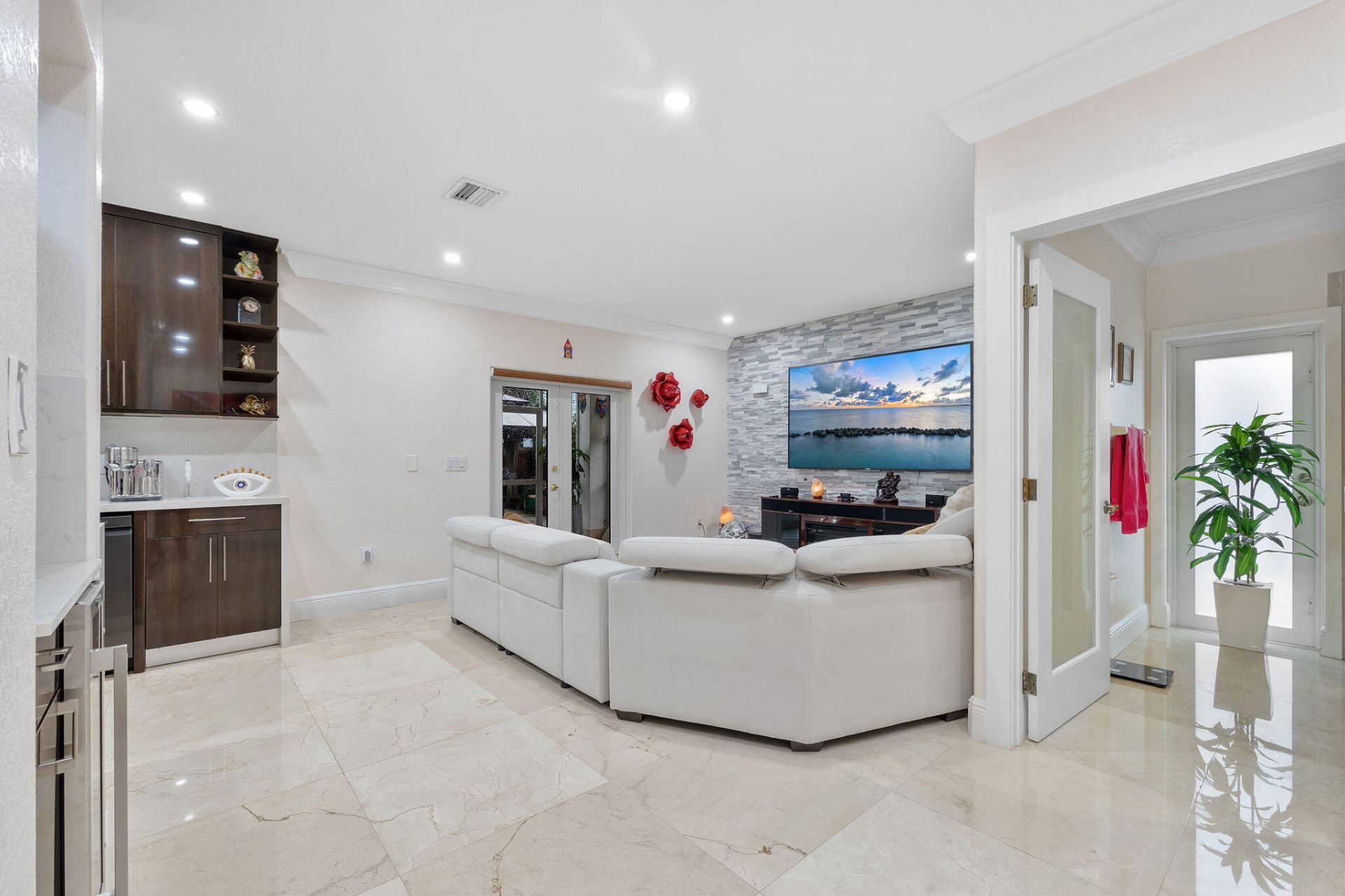 15580 SW 176th Terrace, Miami, FL 33187 Photo