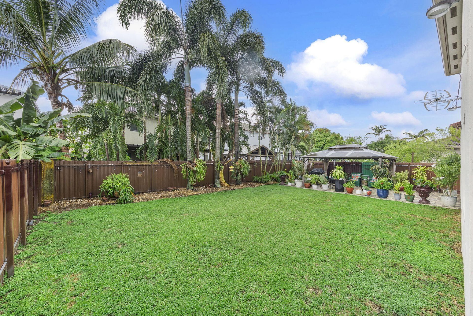 15580 SW 176th Terrace, Miami, FL 33187 Photo
