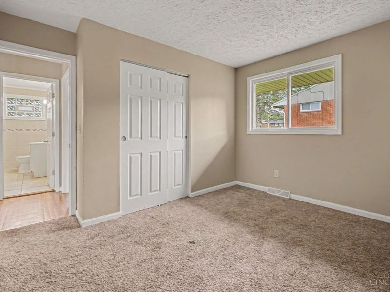 10253 Jasmine Court, Woodlawn, OH 45215 Photo 6
