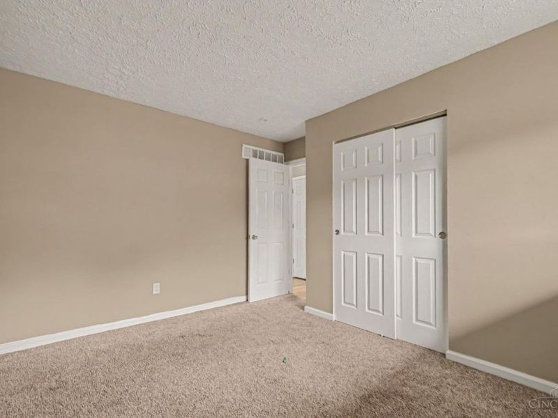 10253 Jasmine Court, Woodlawn, OH 45215 Photo 8