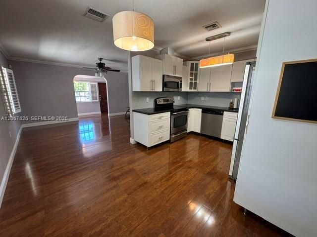740 SE 4th Pl, Hialeah, FL 33010 Photo