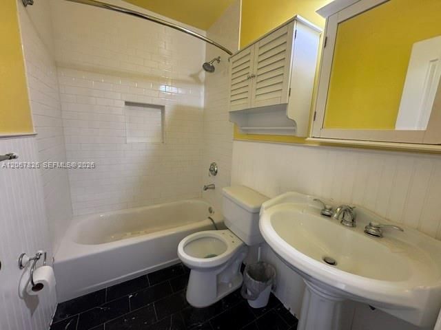 740 SE 4th Pl, Hialeah, FL 33010 Photo