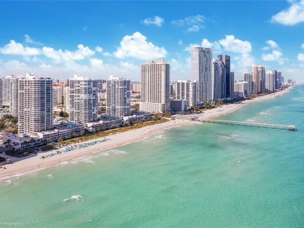 16425 Collins Ave , Unit 2016, Sunny Isles Beach, FL 33160