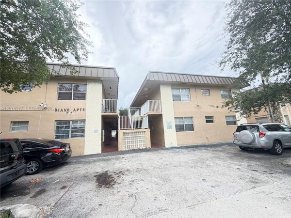 16118 NE 21st Ave , Unit 4, North Miami Beach, FL 33162
