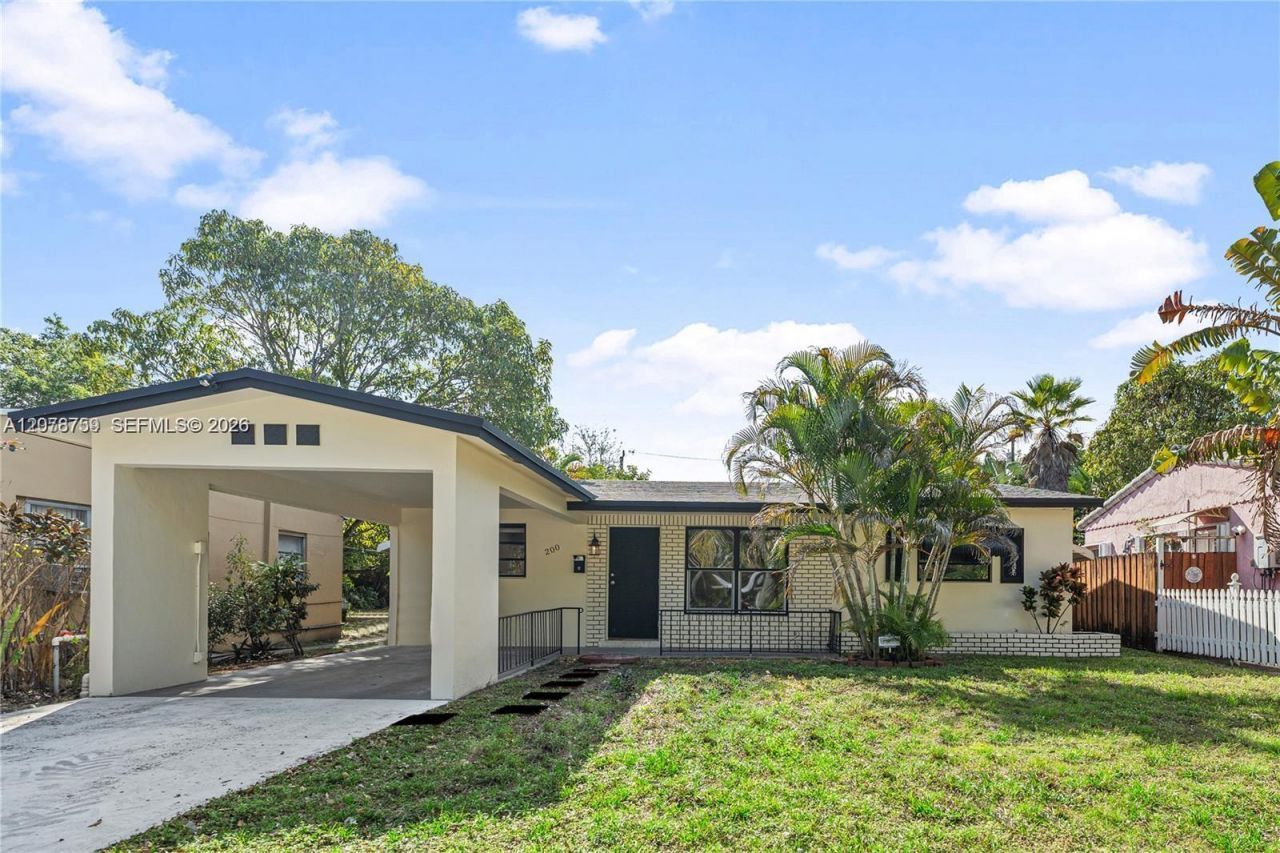 200 SE 19th St , Fort Lauderdale, FL 33316 Photo