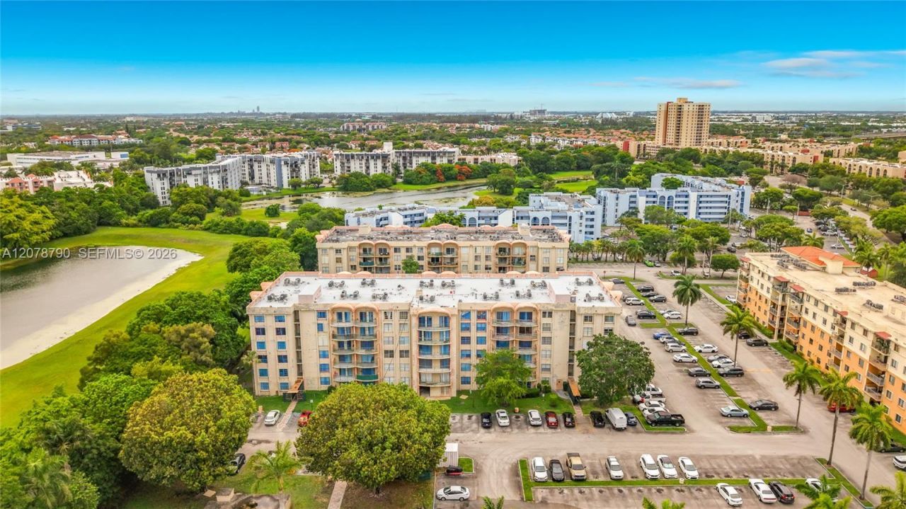 9350 Fontainebleau Blvd, Unit 101, Miami, FL 33172 Photo