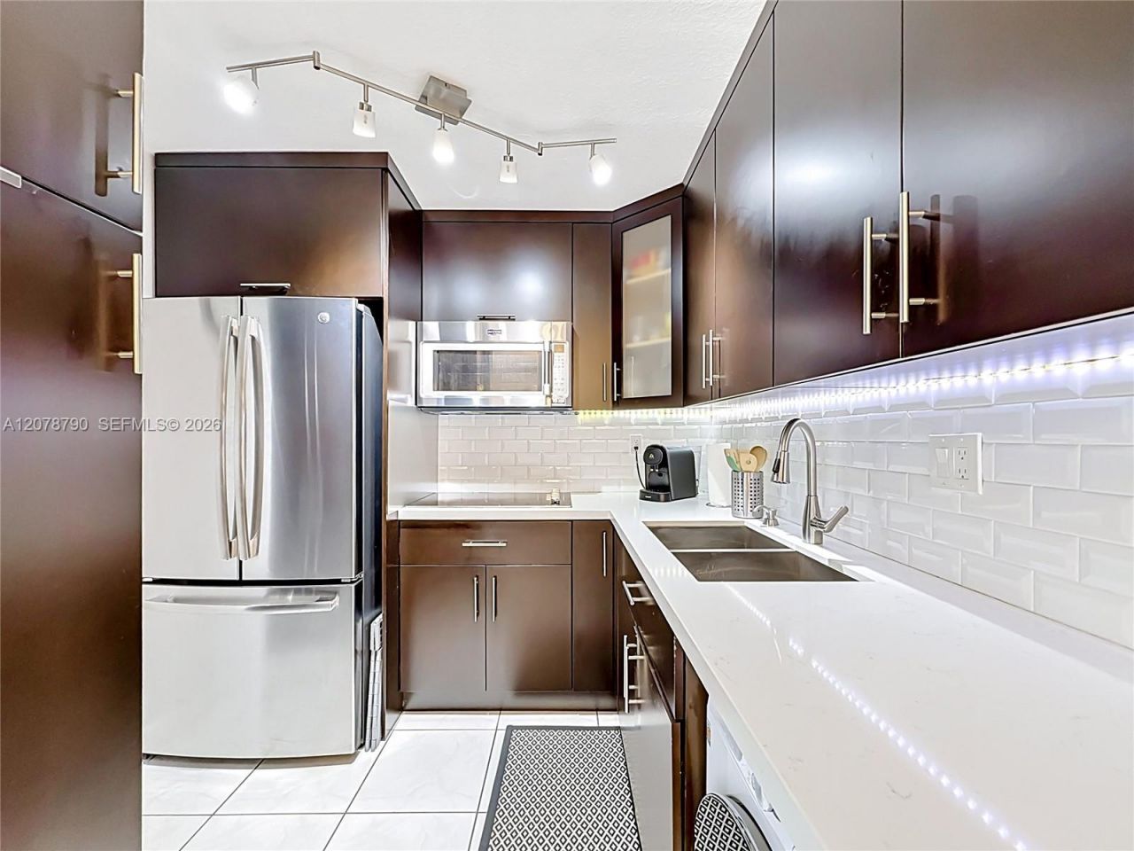 9350 Fontainebleau Blvd, Unit 101, Miami, FL 33172 Photo
