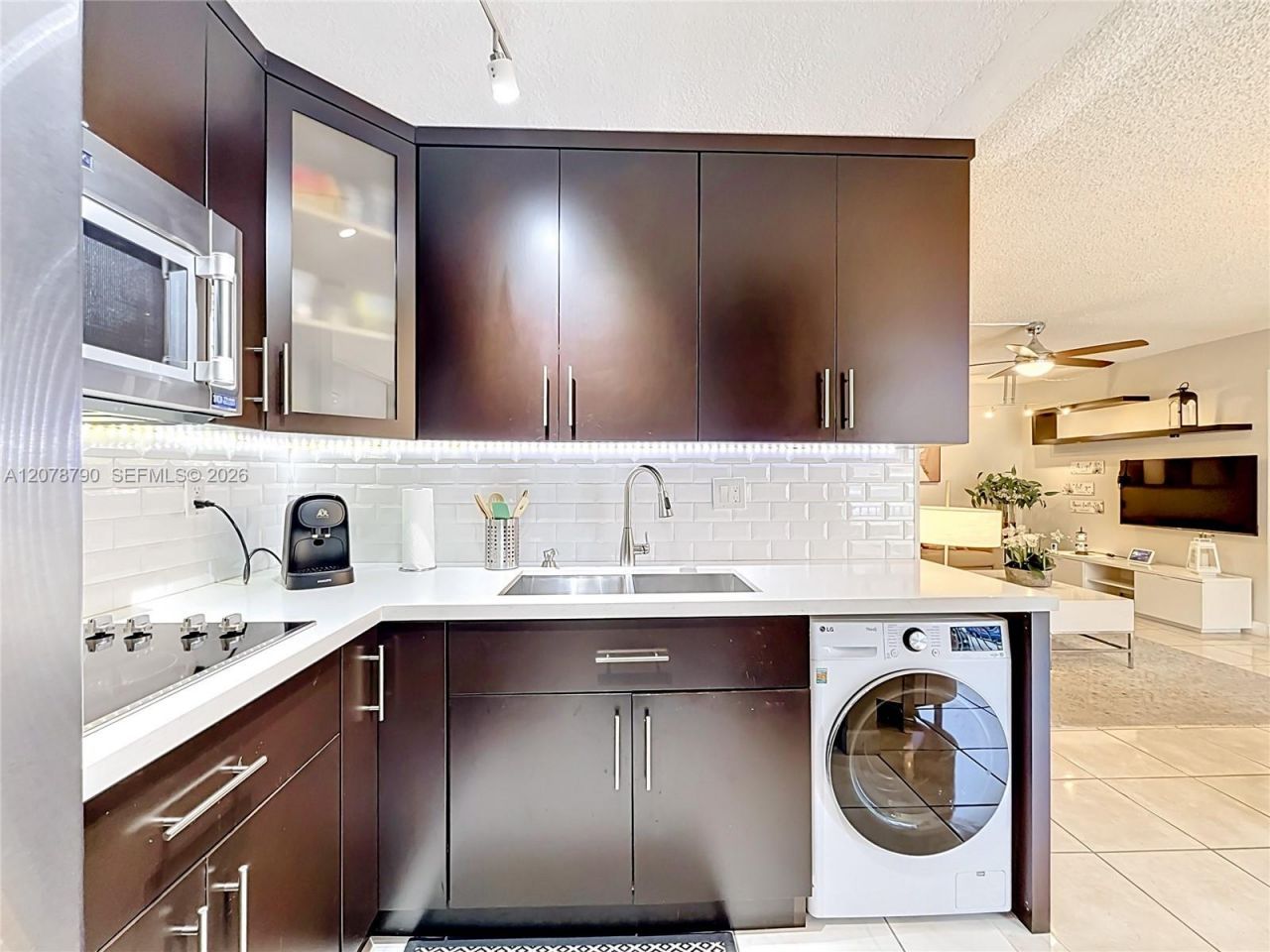 9350 Fontainebleau Blvd, Unit 101, Miami, FL 33172 Photo