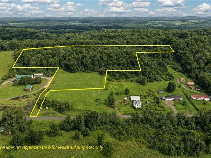 6075 Johnstown Road NE, Mineral City, OH 44656 Photo 1