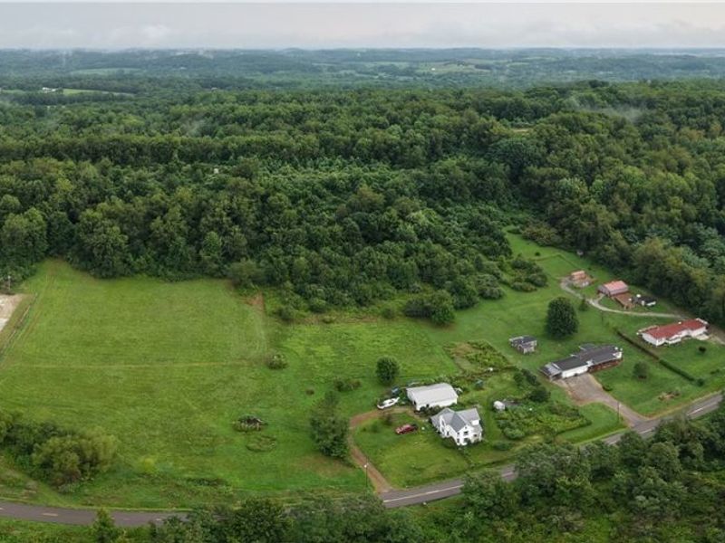 6075 Johnstown Road NE, Mineral City, OH 44656 Photo 14