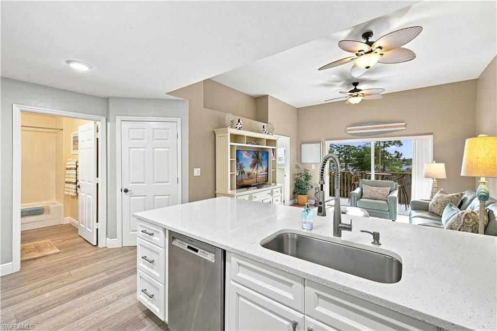 4455 Botanical Place Cir , Unit 405, Naples, FL 34112 Photo