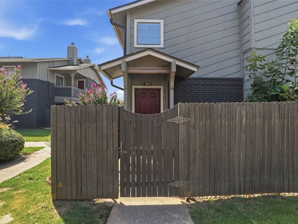 9015 S Delaware Avenue , Unit 303, Tulsa, OK 74137