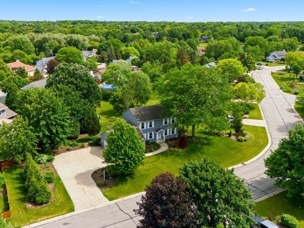 W169N10806 Redwood Lane, Germantown, WI 53022