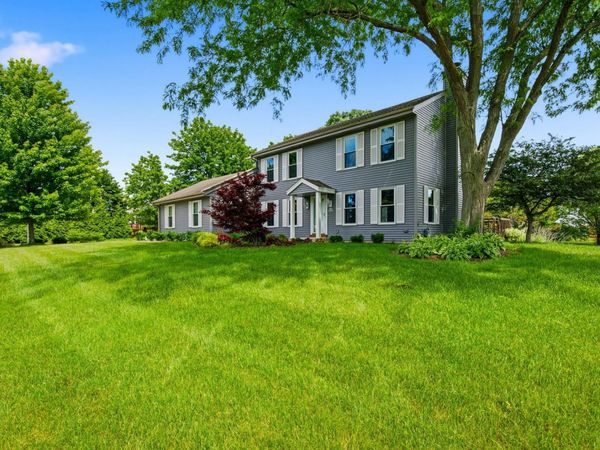 W169N10806 Redwood Lane, Germantown, WI 53022