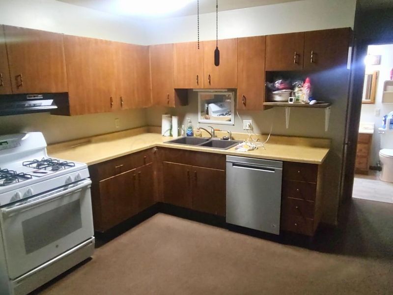 647 Teakwood Court, Galion, OH 44833 Photo 6