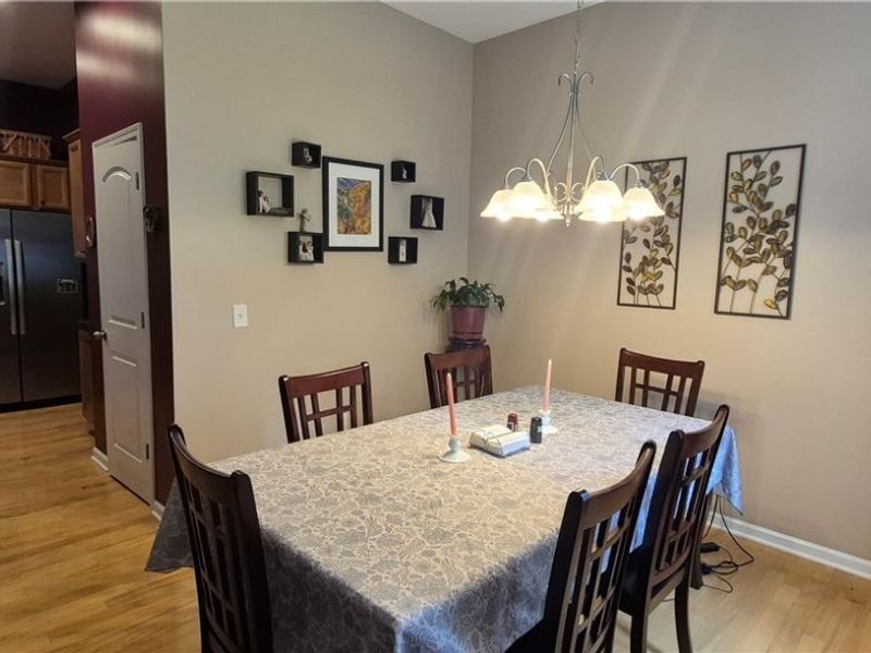 17497 Woodshire Drive, Strongsville, OH 44149 Photo 10