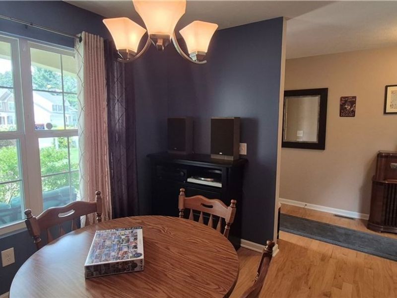 17497 Woodshire Drive, Strongsville, OH 44149 Photo 4