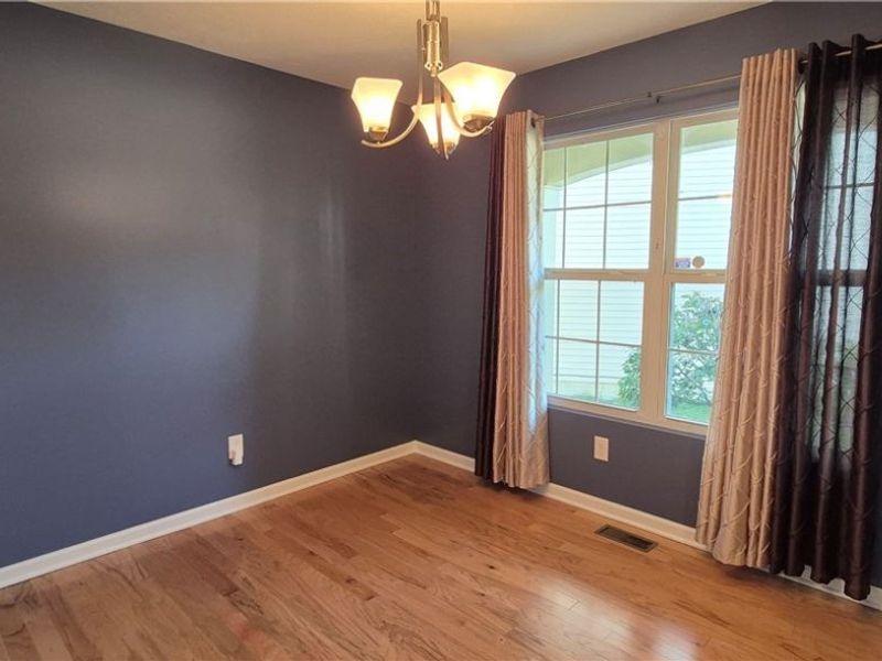 17497 Woodshire Drive, Strongsville, OH 44149 Photo 5