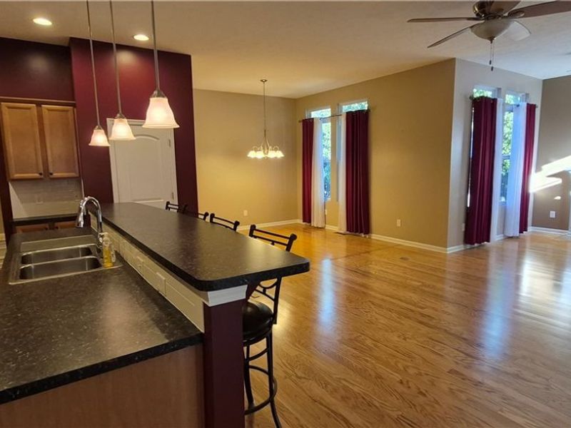 17497 Woodshire Drive, Strongsville, OH 44149 Photo 6