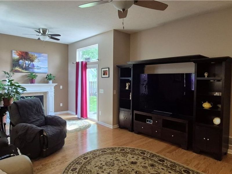 17497 Woodshire Drive, Strongsville, OH 44149 Photo 8
