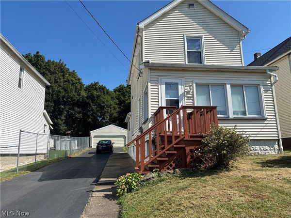 180 Reed Avenue , Campbell, OH 44405