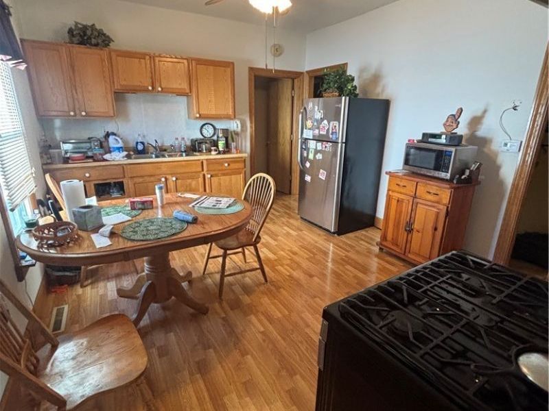 180 Reed Avenue, Campbell, OH 44405 Photo 5
