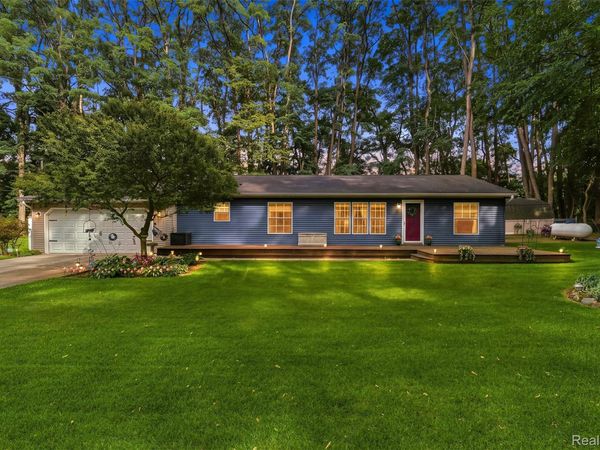 15231 Shiawassee Drive, Argentine Township, Mi 48418
