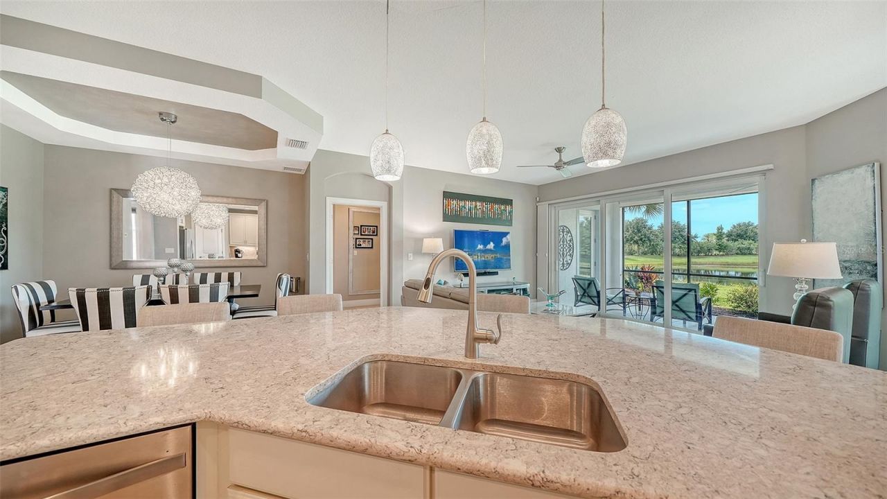 7552 Divot Loop, Bradenton, FL 34202 Photo