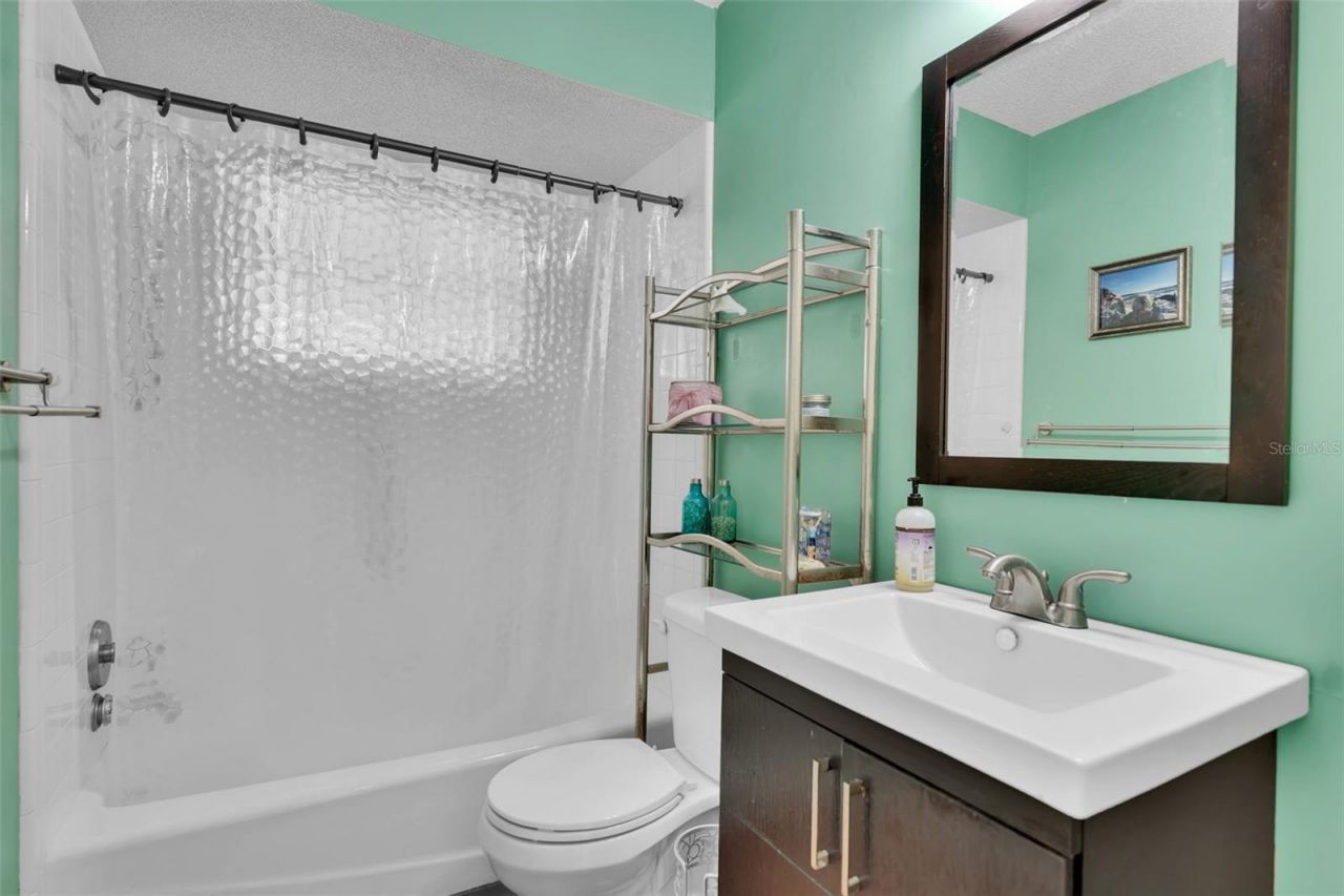 5209 36th Avenue Circle W, Bradenton, FL 34209 Photo