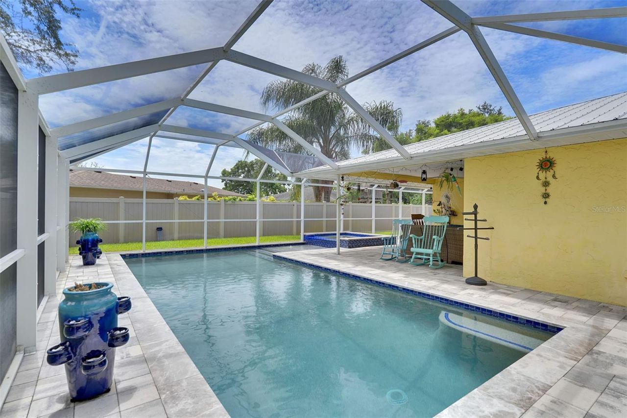 5209 36th Avenue Circle W, Bradenton, FL 34209 Photo