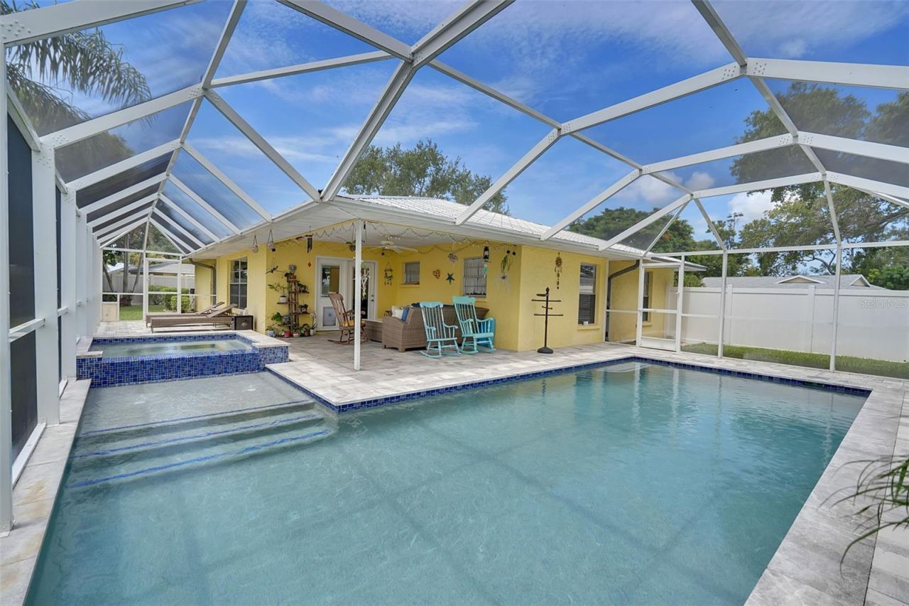 5209 36th Avenue Circle W, Bradenton, FL 34209 Photo