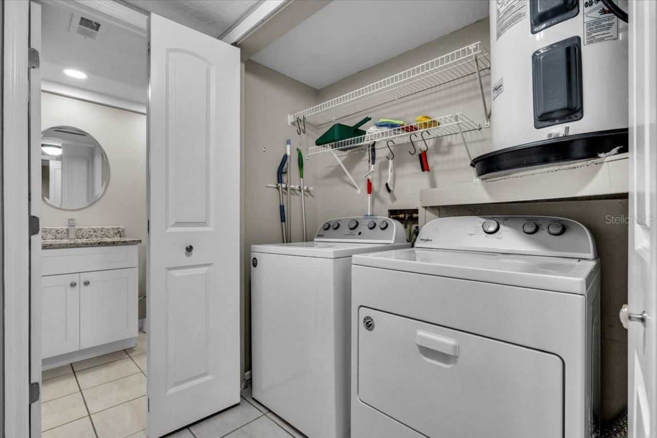 4719 SE 17th Place , Unit 105, Cape Coral, FL 33904 Photo