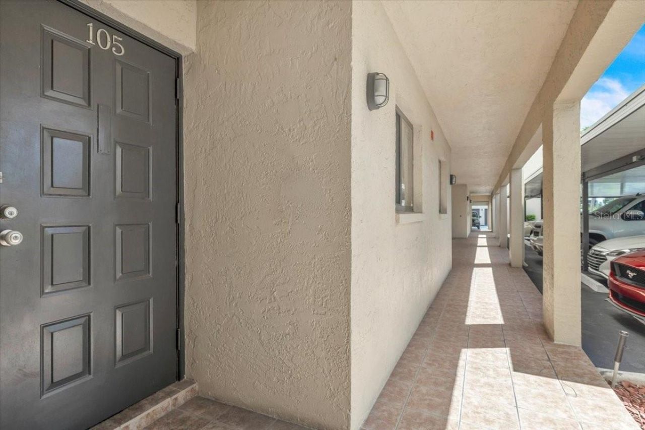 4719 SE 17th Place , Unit 105, Cape Coral, FL 33904 Photo