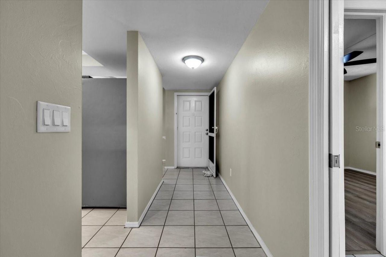 4719 SE 17th Place , Unit 105, Cape Coral, FL 33904 Photo