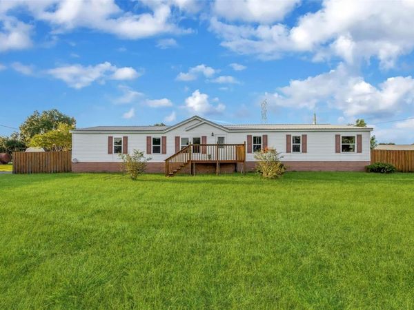 3858 E KNIGHTS GRIFFIN ROAD , PLANT CITY, FL 33565