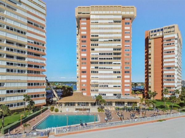17900 GULF BOULEVARD , Unit 15D, REDINGTON SHORES, FL 33708