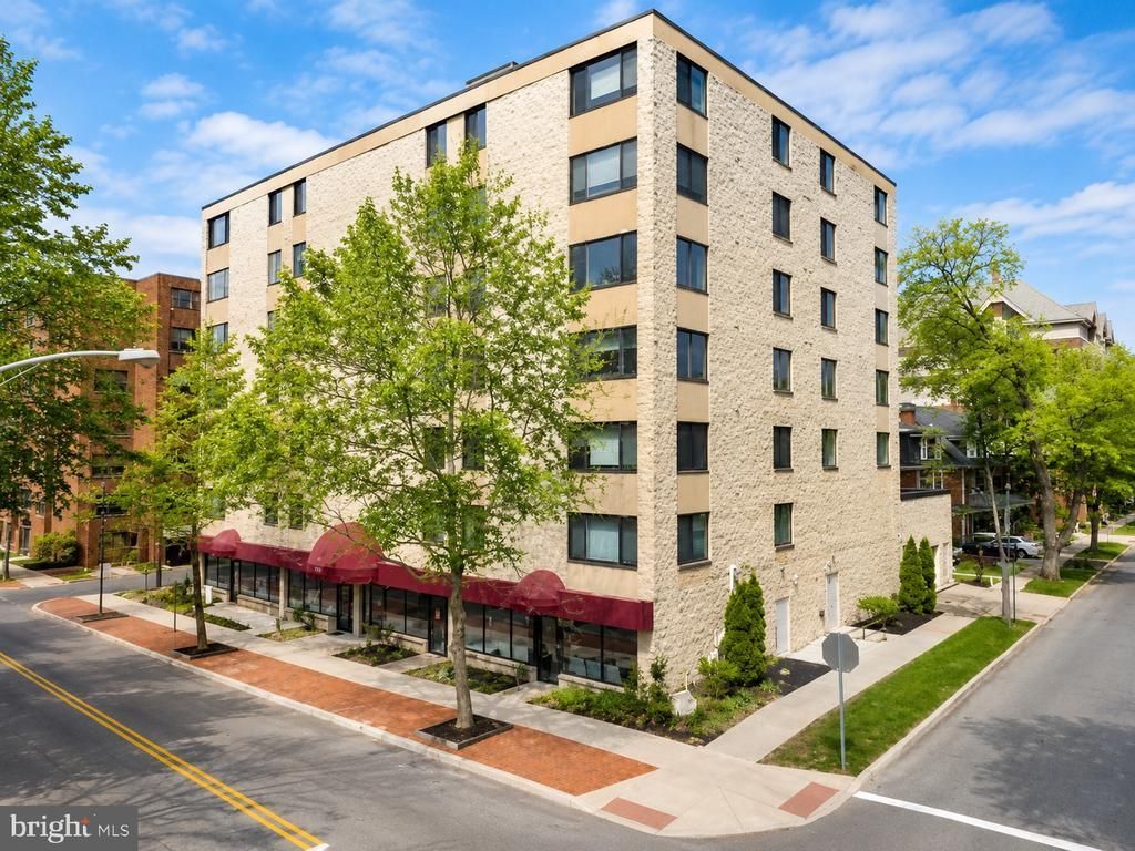 333 S ALLEN STREET, STATE COLLEGE, PA 16801