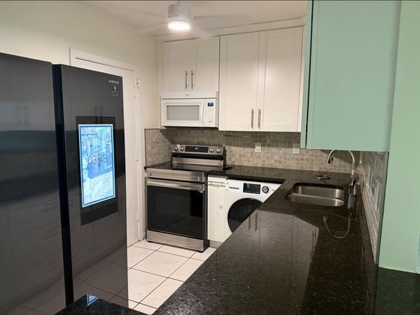 2181 NE 67th Street, Unit 603, Fort Lauderdale, FL 33308