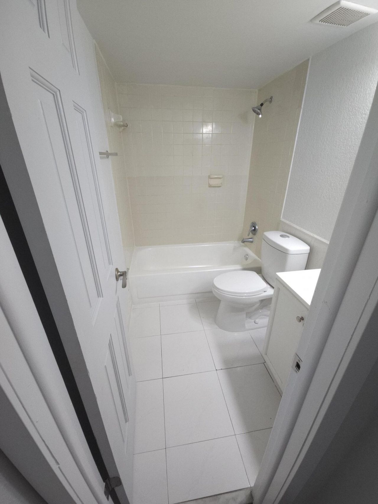 10035 Winding Lake Road, Unit 102, Sunrise, FL 33351 Photo
