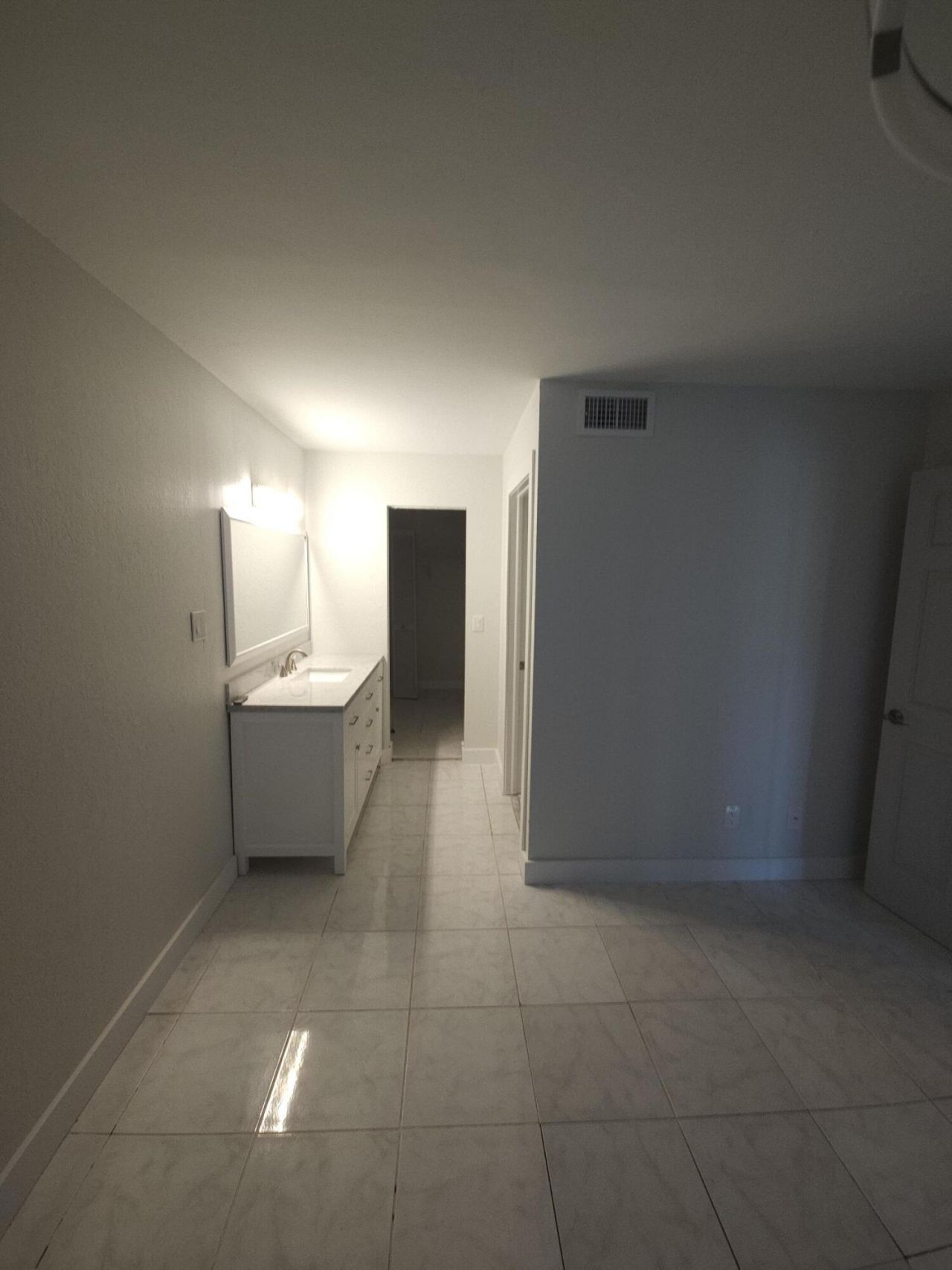 10035 Winding Lake Road, Unit 102, Sunrise, FL 33351 Photo