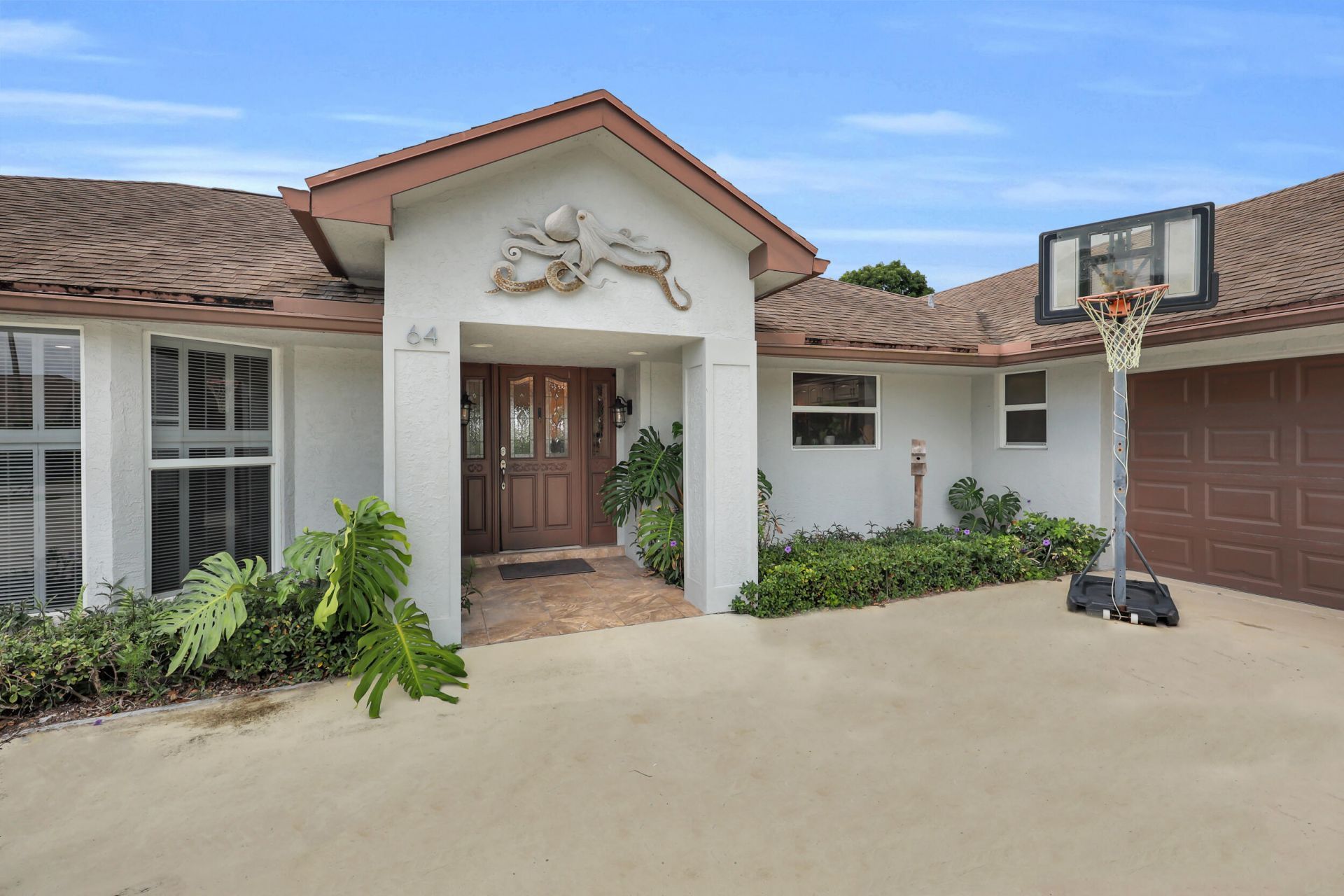 64 SE Turtle Creek Drive, Tequesta, FL 33469 Photo