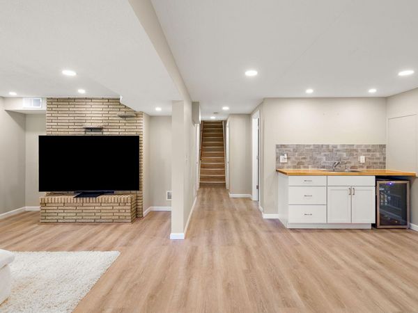 1351 Hillcrest Drive NE, Fridley, MN 55432