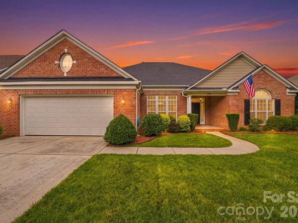 508 Montgrove Place NW, Concord, NC 28027