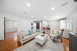 1706 Westminster Drive photo 4